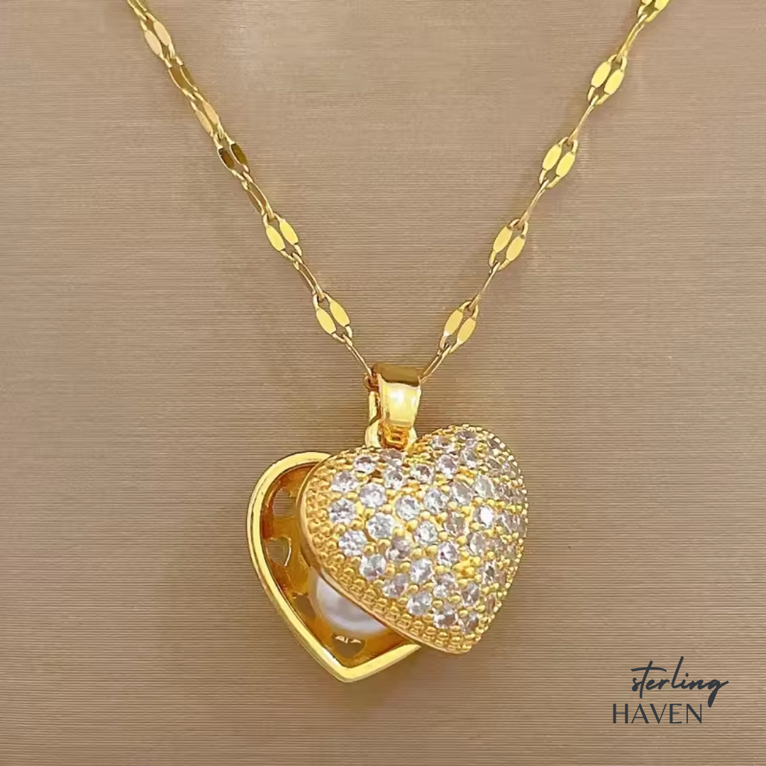Luxury Heart Crystal Pendant Necklace for Women – Elegant Gold Love Heart Necklace Gift